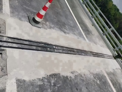 隆尧伸缩缝更换后浇筑材料快速结构修补料速砼的产品特点及施工流程​